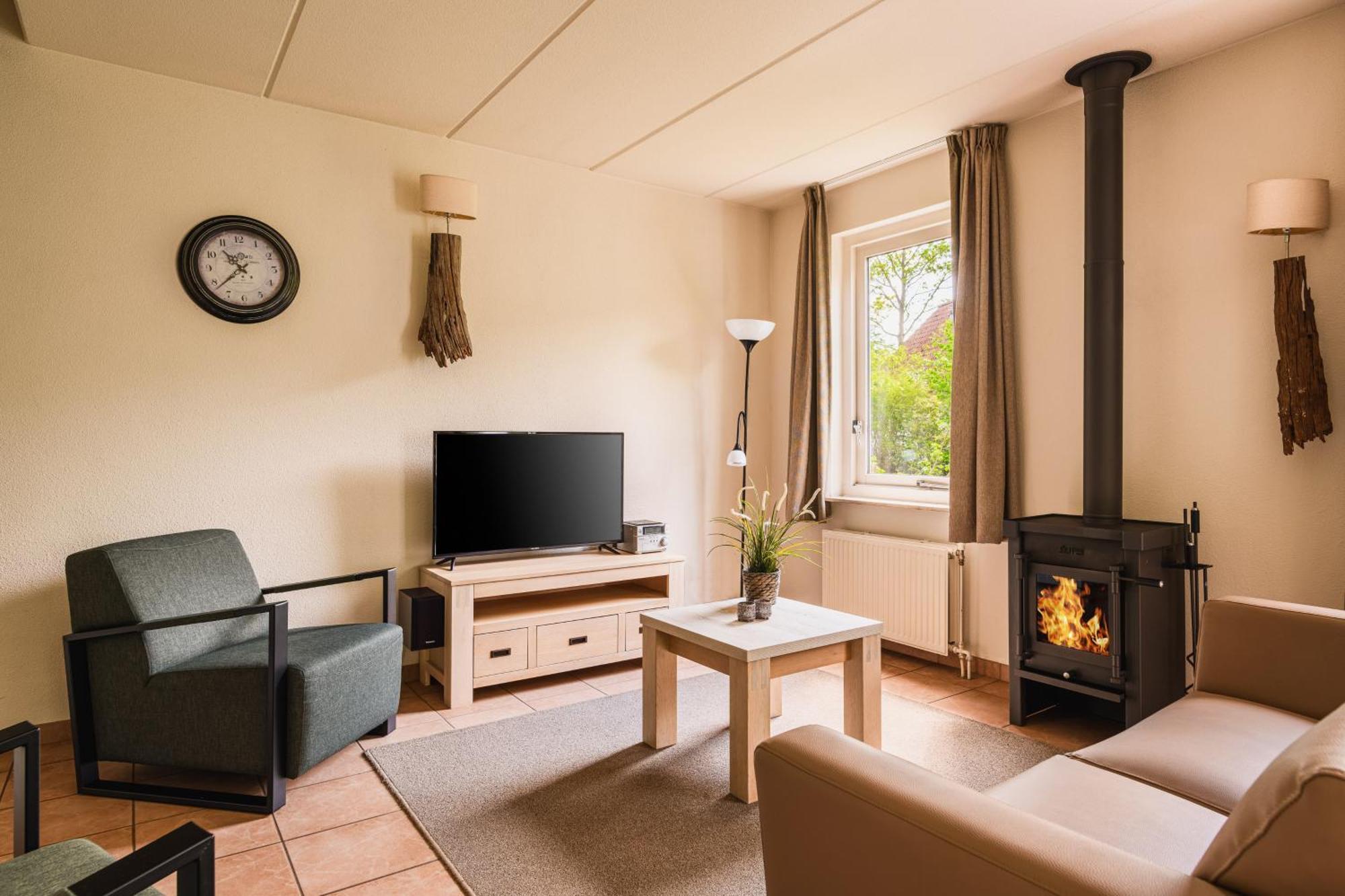 Summio Bungalowpark Het Drentse Wold Hoogersmilde الغرفة الصورة