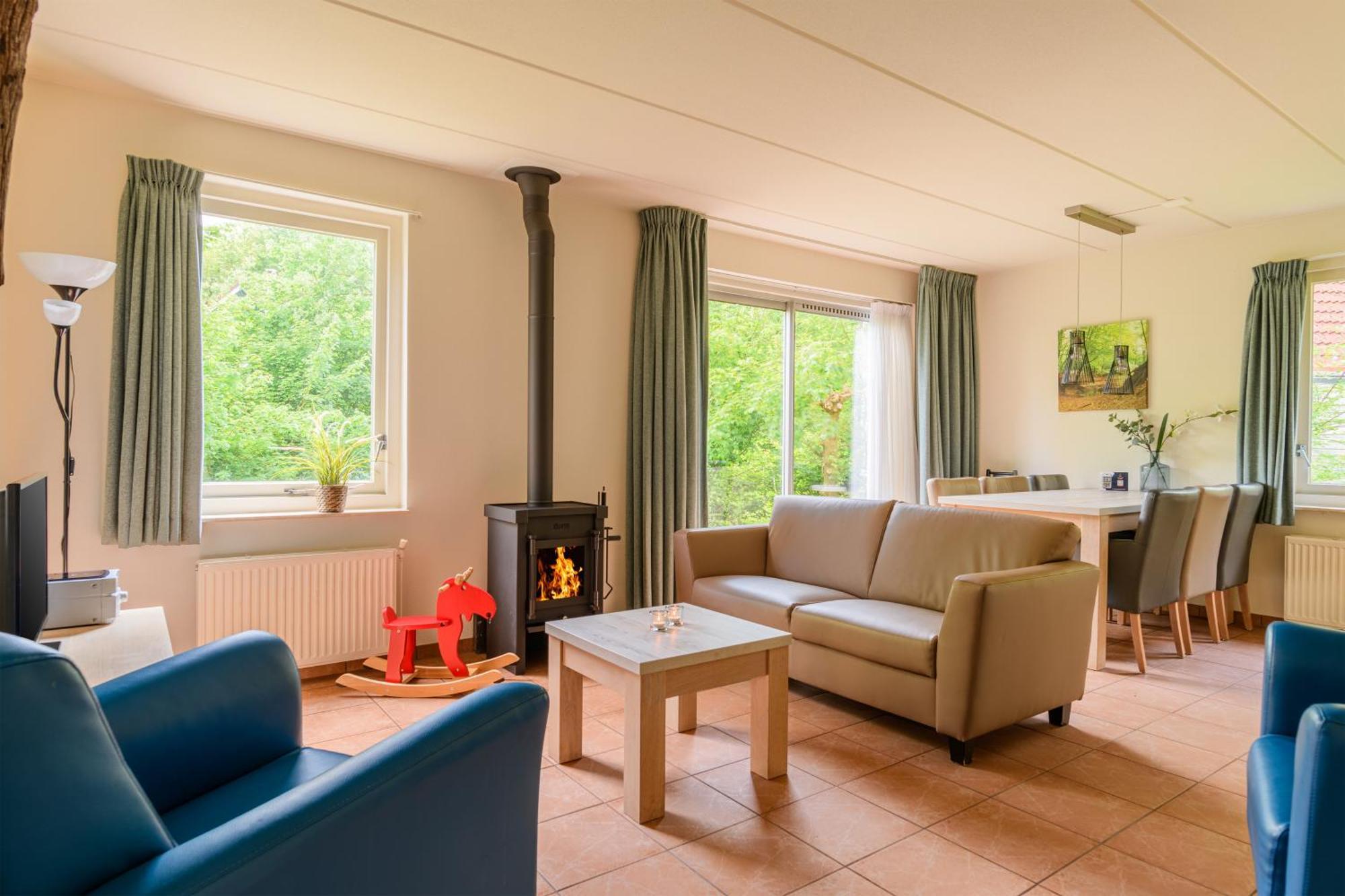 Summio Bungalowpark Het Drentse Wold Hoogersmilde الغرفة الصورة